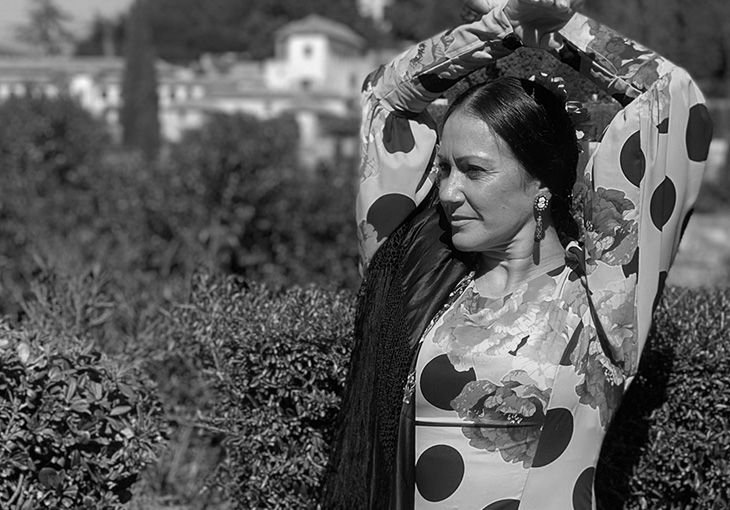 Imagen principal del artículo Eva Esquivel: elegancia, fuerza y arte flamenco desde Granada