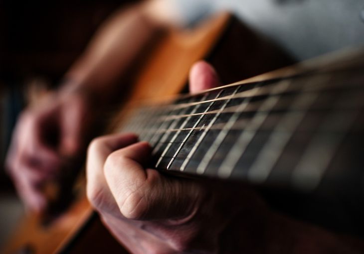 Imagen principal del artículo Guitarras que cuentan historias: el toque flamenco